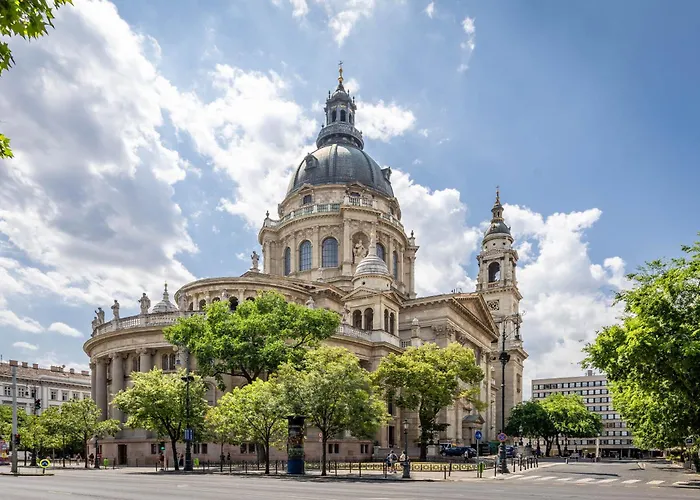 Basilica Panorama Delux *
