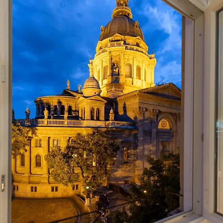 Basilica Panorama Delux 公寓 *