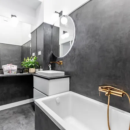 Basilica Panorama Delux * בודפשט