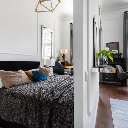 Basilica Panorama Delux דירה